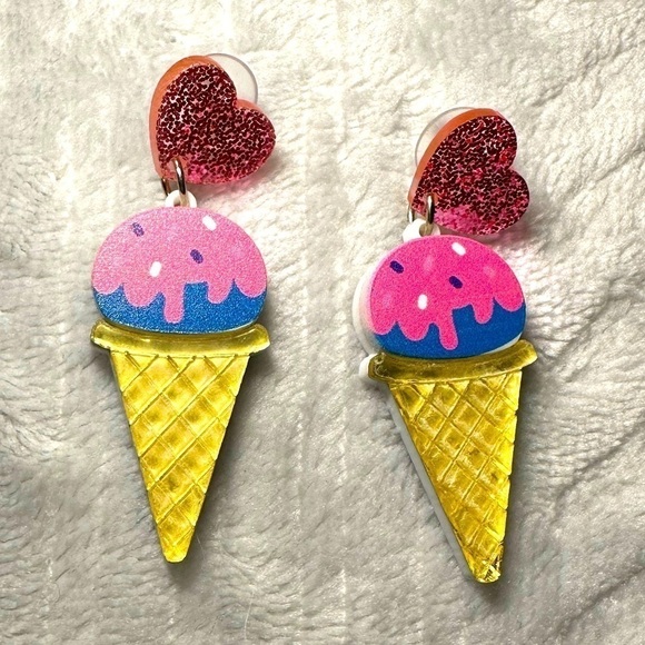 Ice Cream Heart Decor Cute Dangle Earrings Acrylic Jewelry - Picture 1 of 4
